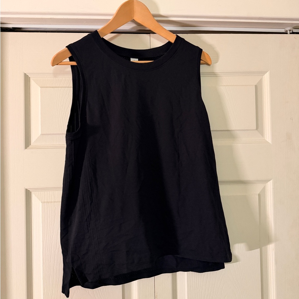 Tuff Athletics Women’s Black Muscle Tee